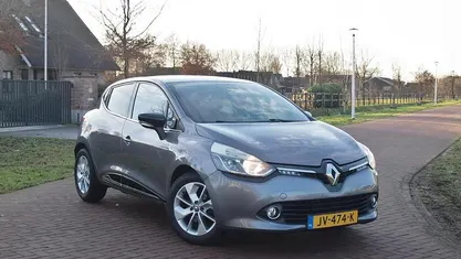 Occasion 2016 Renault Clio IV LIMITED Hatchback | € 9.490 (Eerlijke prijs)