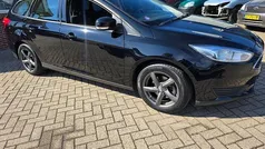 Zwart Gebruikt 2017 Ford Focus Trend Stationwagen | € 7.250 (Eerlijke prijs)