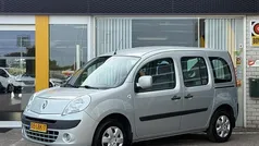 Gris sideral Gebruikt 2010 Renault Kangoo Expression MPV | € 9.450 (Eerlijke prijs)
