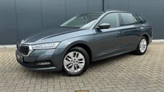 Grijs Gebruikt 2020 Skoda Octavia Business Line Stationwagen | € 14.940 (Eerlijke prijs)