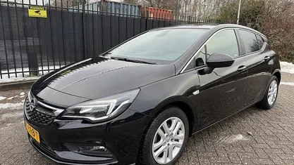 Occasion 2018 Opel Astra Edition+ Hatchback | € 9.950 (Goede deal)