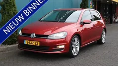 Rood Gebruikt 2013 VW Golf VII Highline Hatchback | € 8.450 (Goede deal)