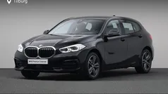 Gebruikt 2024 BMW 118 Sport Line Hatchback | € 31.880 (Eerlijke prijs)