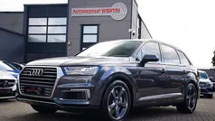 Grijs Gebruikt 2016 Audi Q7 S-Line SUV | € 25.995 (Eerlijke prijs)
