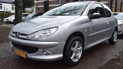 Occasion Peugeot 206 75 PK (55 kW) 2008 Hatchback