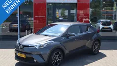 Grijs Gebruikt 2019 Toyota C-HR Style SUV | € 19.400 (Eerlijke prijs)