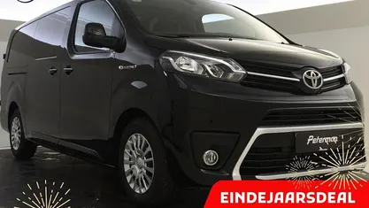 Gebruikt 2023 Toyota Proace MPV | € 31.200 (Eerlijke prijs)