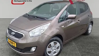 Occasion Kia Venga Plus 90 PK (66 kW) 2013 Bruin (metallic) Hatchback