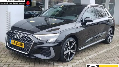 Zwart (metallic) Occasion 2021 Audi A3 Sportback e-tron Business Hatchback | € 25.945 (Goede deal)