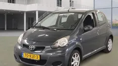 Gebruikt 2011 Toyota Aygo Comfort Hatchback | € 2.695 (Eerlijke prijs)