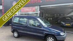 Blauw Gebruikt 2001 Peugeot Partner MPV | € 1.000 (Super prijs)