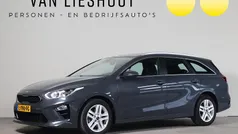 Grijs Gebruikt 2021 Kia Ceed Hatchback | € 20.650 (Eerlijke prijs)