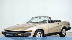 Triumph TR8