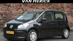Zwart Gebruikt 2015 VW up! move up! Hatchback | € 7.445 (Eerlijke prijs)