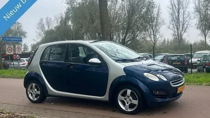 Occasion Smart ForFour Passion 95 PK (69 kW) 2004 Grijs, metallic lak Hatchback