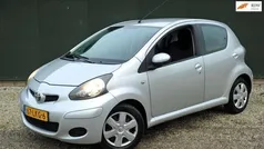 Gebruikt 2010 Toyota Aygo Comfort Hatchback | € 3.345 (Eerlijke prijs)