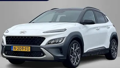 Gebruikt 2021 Hyundai Kona Premium SUV | € 24.740 (Eerlijke prijs)