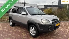 Grijs Gebruikt 2006 Hyundai Tucson Dynamiq SUV | € 3.440 (Eerlijke prijs)