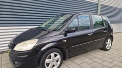 Zwart Gebruikt 2007 Renault Scénic II Business MPV | € 1.999 (Eerlijke prijs)