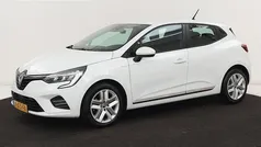 Gebruikt 2020 Renault Clio V Zen Hatchback | € 9.400 (Eerlijke prijs)