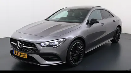 Grijs Gebruikt 2023 Mercedes CLA250e AMG line Sedan | € 39.950 (Eerlijke prijs)