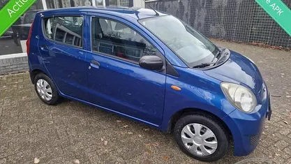 Blauw Gebruikt 2010 Daihatsu Cuore Hatchback | € 2.795 (Eerlijke prijs)