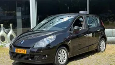 Zwart Gebruikt 2009 Renault Scénic III Expression MPV | € 7.450 (Eerlijke prijs)