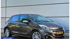 Grijs Gebruikt 2020 Peugeot 208 Allure Hatchback | € 7.450 (Goede deal)