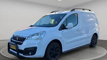 Wit Gebruikt 2017 Peugeot Partner MPV | € 6.250 (Eerlijke prijs)