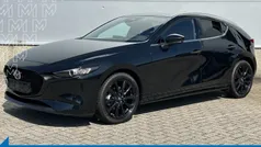 Zwart Nieuw 2025 Mazda 3 Nagisa Hatchback | € 37.240 (Eerlijke prijs)