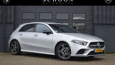 Grijs Gebruikt 2020 Mercedes A180 Business Hatchback | € 25.950 (Goede deal)