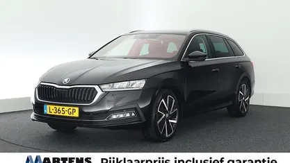 Zwart Gebruikt 2021 Skoda Octavia Business Line Stationwagen | € 23.749 (Eerlijke prijs)