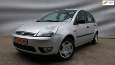 Grijs Gebruikt 2003 Ford Fiesta Ghia Hatchback | € 2.250 (Eerlijke prijs)