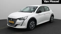 Wit Gebruikt 2023 Peugeot e-208 Active Hatchback | € 19.900 (Eerlijke prijs)