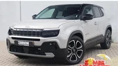 Grijs, metallic lak Gebruikt 2024 Jeep Avenger EV Summit SUV | € 35.900 (Eerlijke prijs)