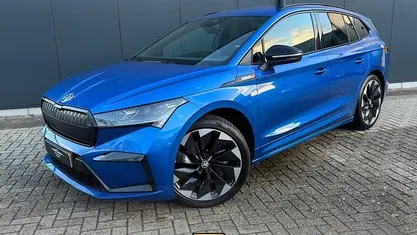 Blauw Gebruikt 2021 Skoda Enyaq iV SportLine SUV | € 23.940 (Eerlijke prijs)