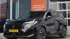 Zwart Nieuw 2025 Peugeot e-5008 Avantage SUV | € 53.740 (Eerlijke prijs)