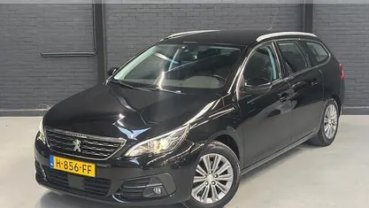 Occasion 2019 Peugeot 308 SW Allure Stationwagen | € 13.925 (Eerlijke prijs)