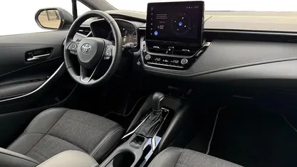 Gebruikt 2025 Toyota Corolla Stationwagen | € 30.945 (Eerlijke prijs)