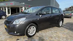 Grijs Gebruikt 2011 Toyota Verso MPV | € 10.950 (Eerlijke prijs)
