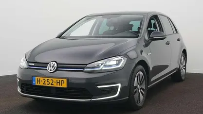 Occasion VW e-Golf 100 kW (136 PK) 2020 Grijs Hatchback