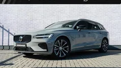 Gebruikt 2025 Volvo V60 Plus Stationwagen | € 46.899 (Eerlijke prijs)