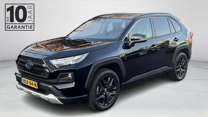 Gebruikt 2024 Toyota RAV4 Hybrid SUV | € 48.850 (Eerlijke prijs)