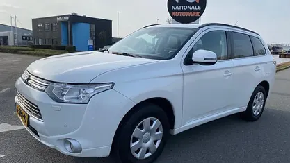 Occasion Mitsubishi Outlander Instyle 121 PK (88 kW) 2013 SUV