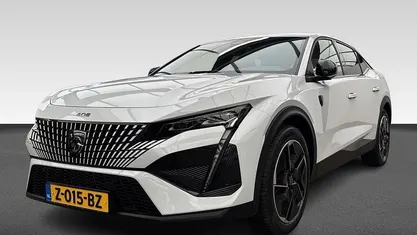 Wit Occasion 2024 Peugeot 408 GT Sedan | € 27.440 (Eerlijke prijs)