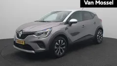 Grijs Gebruikt 2023 Renault Captur Evolution SUV | € 19.940 (Goede deal)