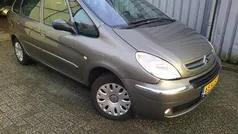Bruin (metallic) Gebruikt 2010 Citroën Xsara Picasso MPV | € 1.750 (Eerlijke prijs)
