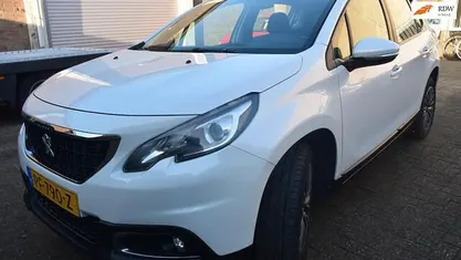Gebruikt 2017 Peugeot 2008 SUV | € 7.599 (Eerlijke prijs)