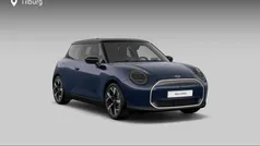 Gebruikt 2025 Mini Cooper Favoured Hatchback | € 33.100 (Eerlijke prijs)