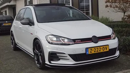 Gebruikt 2019 VW Golf VII GTI Hatchback | € 30.950 (Eerlijke prijs)